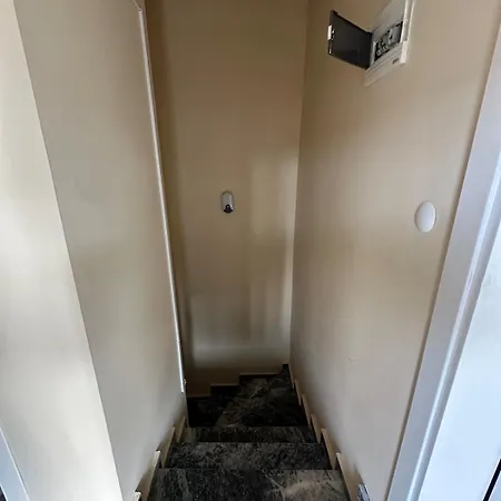 5 Minutes To Lara In Kunduda, Antalya 아파트